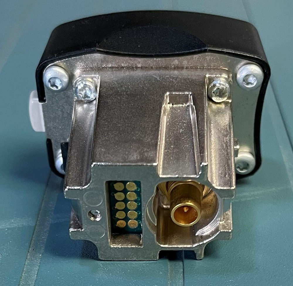 Tektronix TCA-BNC Tekconnect Adapter