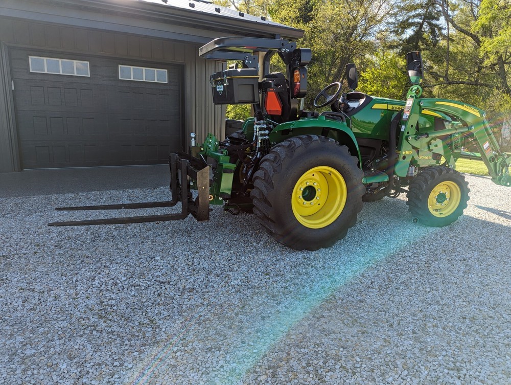 GWT VersaForks 51" Pallet Fork Frame 42" Tines Loader Tractor Quick 3 Point