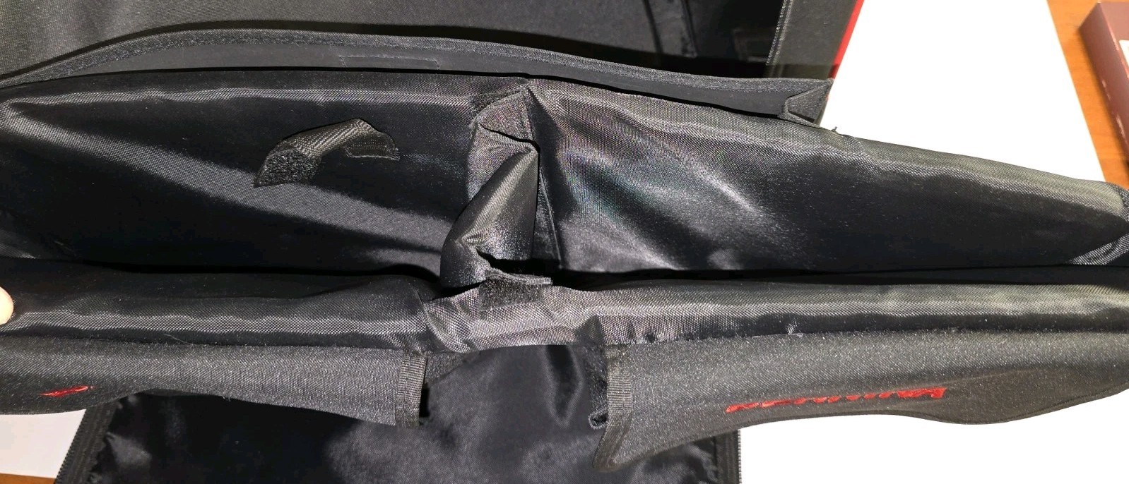 Nice Bernina Large Sewing Machine Luggage Carrying Bag Black & Red Case