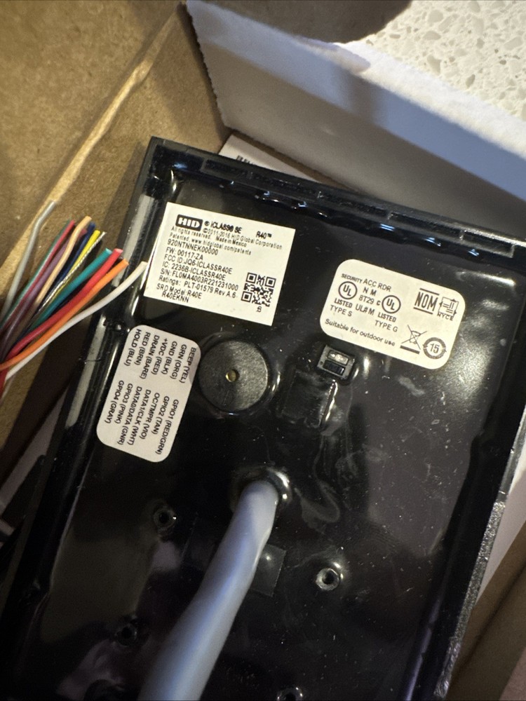 HID iCLASS SE R40 Wall Switch Reader 920NTNNEK00000 RFID