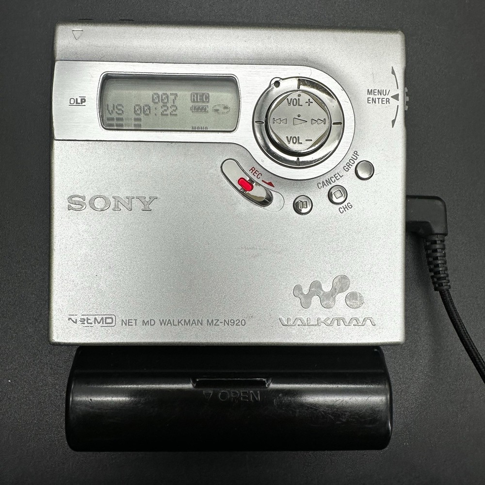 SONY MZ-N920 NET MD WALKMAN Silver Tested Working