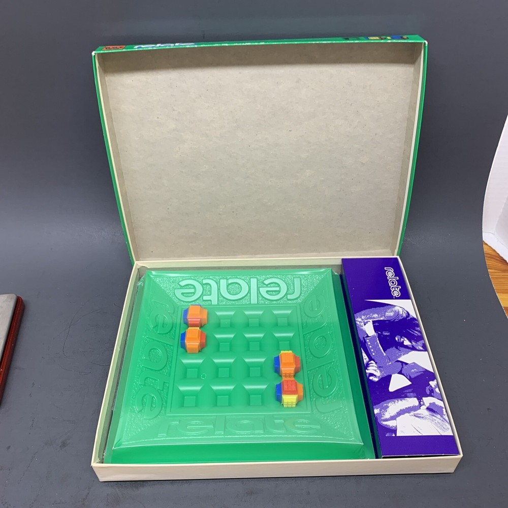 NIB Whitman Game Relate #4826 INTERIOR SEALED