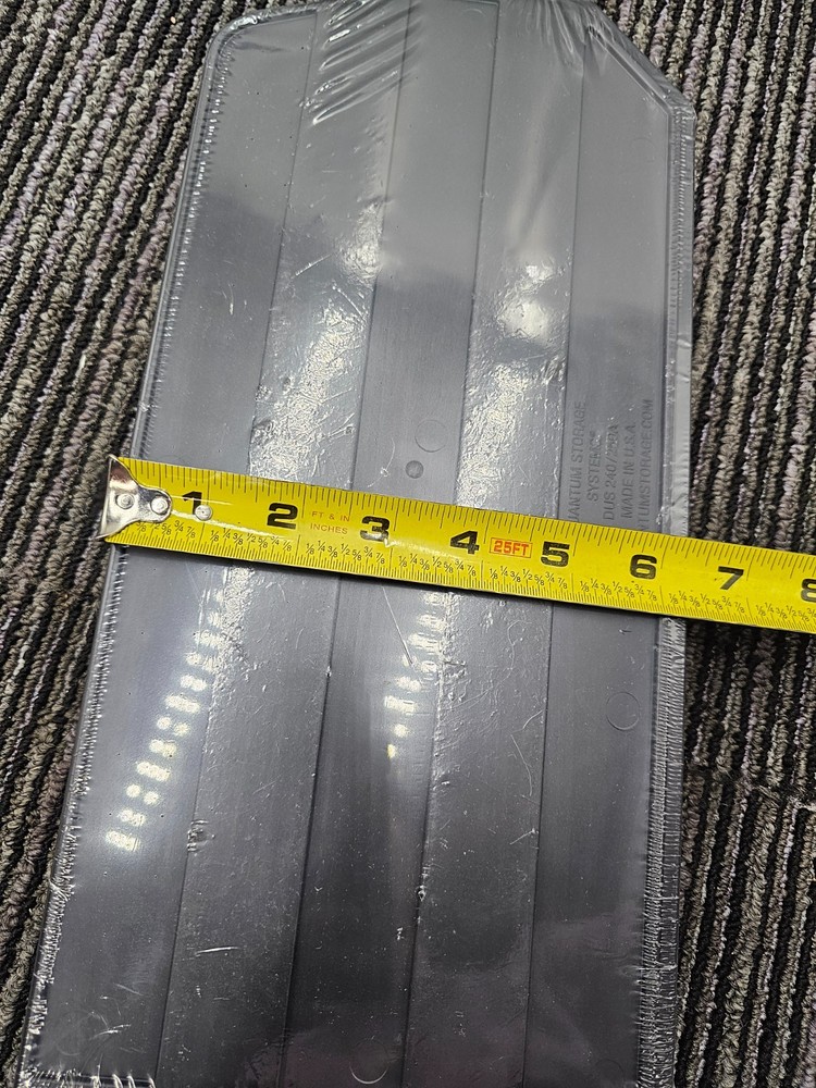 (QTY 6) Quantum DUS240-250 Solid Stack and Hang Dividers Black