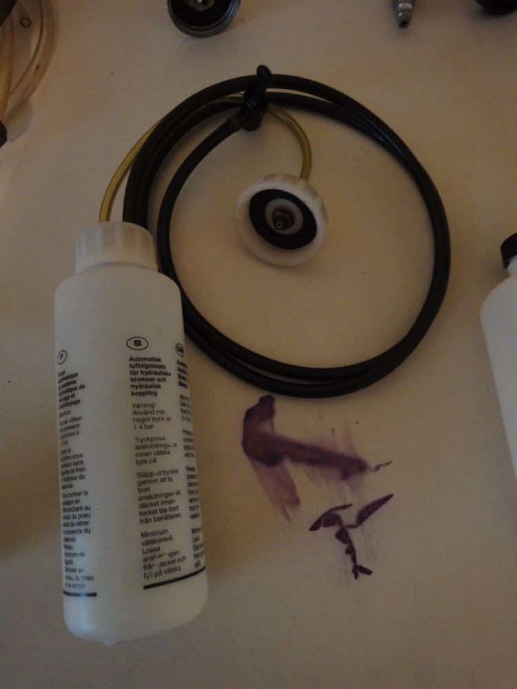 Motive Brake Bleeder Kit 0380 plus additional brake bleed tools