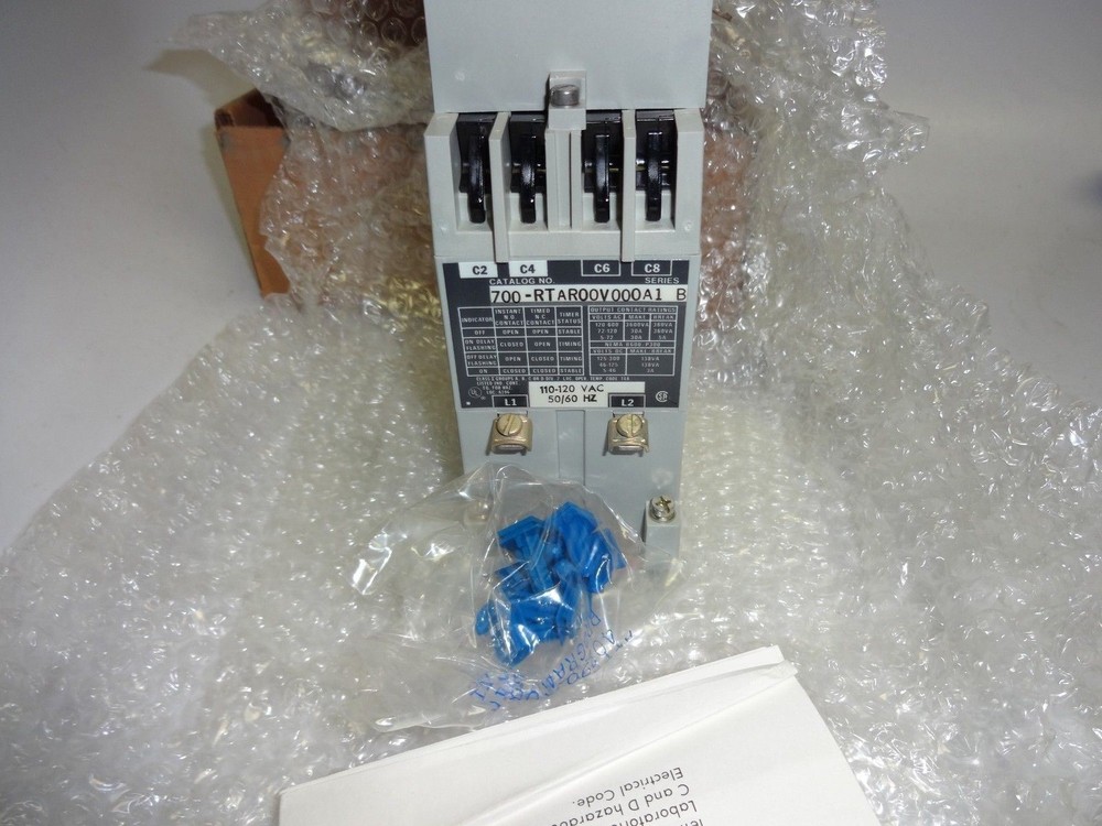Allen Bradley 700-RTAR00V000A1 700RTAR00V000A1 RTAR Solid State Timer New