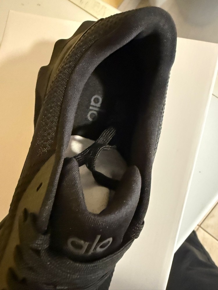 alo runner black/black