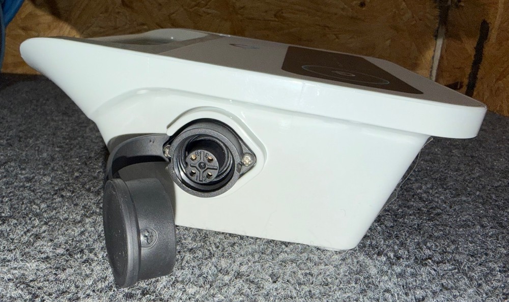 Maytronics Dolphin S200 Robotic Pool Cleaner