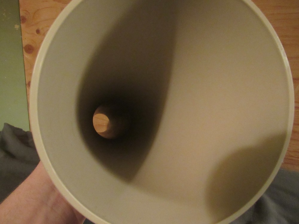 BULL MAGNET, moose call.