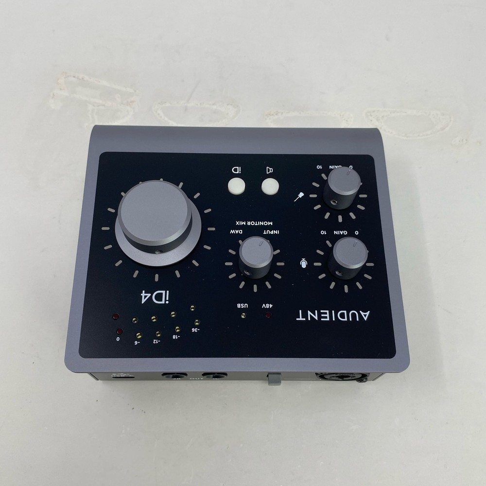 Audient iD4 MKII USB-C Audio Interface Black 2x2