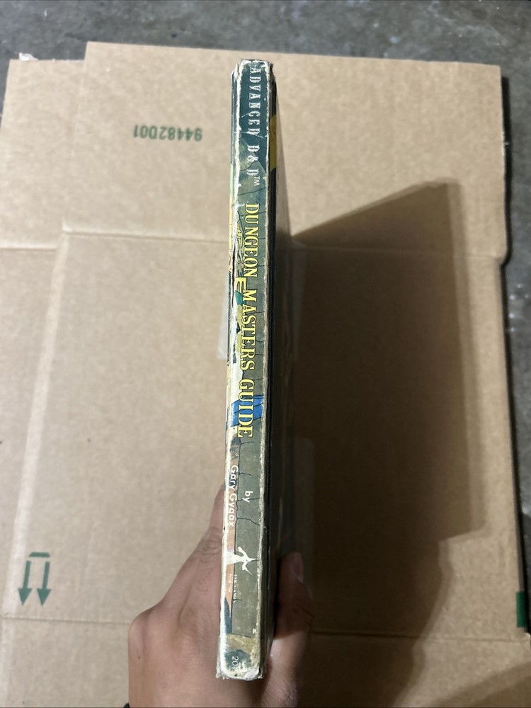 Advanced D&D Dungeon Masters Guide Hardback Book 1979 Pre-owned