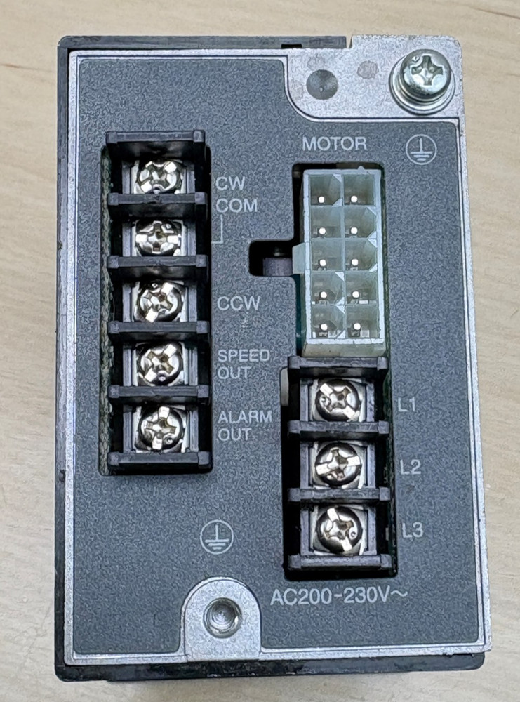 Oriental Motor AXUD25S Speed Control Unit, 200-230V