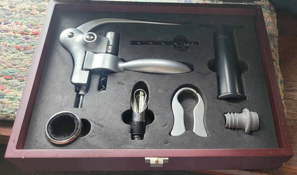 Boxed Complete Wine Bottle Opening Kit Barware Storage Box Dinner Date Nice