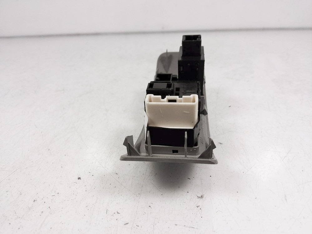 Subaru Forester 2009-2013 Mirror Switch Panel Assy 83061Fg000