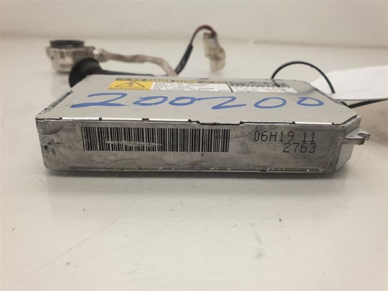04-10 TOYOTA SIENNA HEADLAMP CONTROL MODULE ECM ASSEMBLY