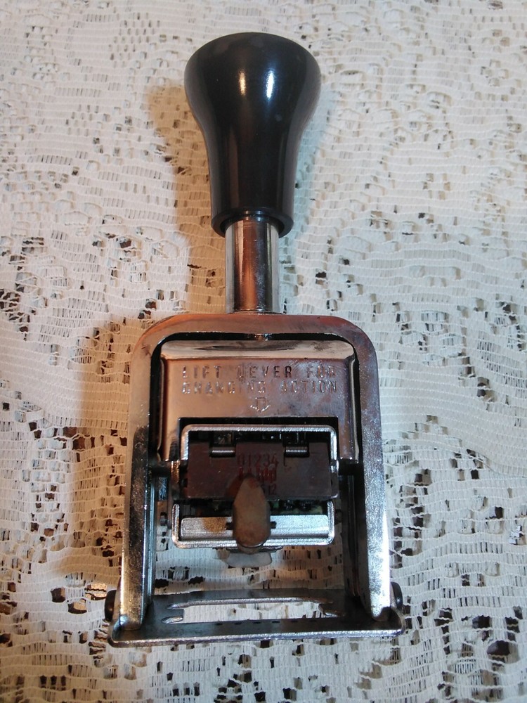 Vintage Ertan Model 188 Automatic Numbering Machine Stamp