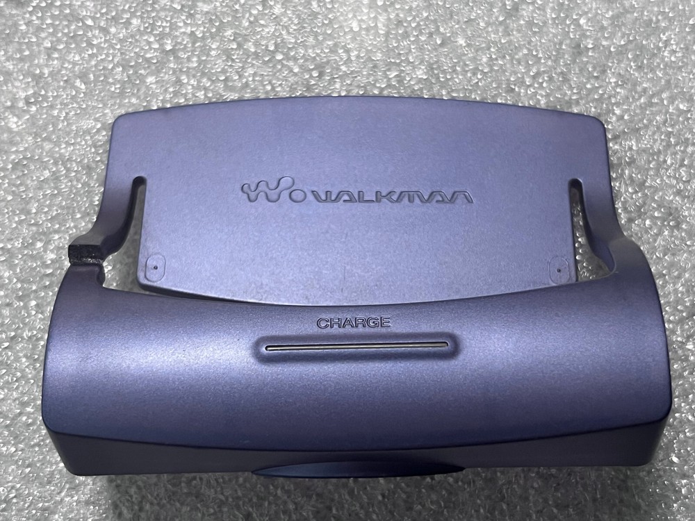 SONY BCA-WM10 Charging Dock Stand for Mini-Disc Walkman Mini Disc MZ-E909