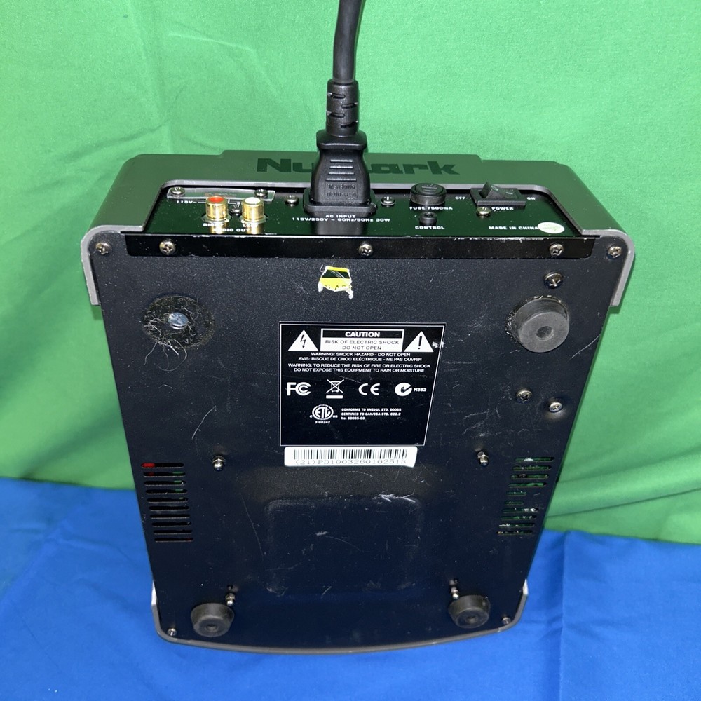 Numark DJ NDX200 Professional Tabletop CD Player Mix Loop AS-IS