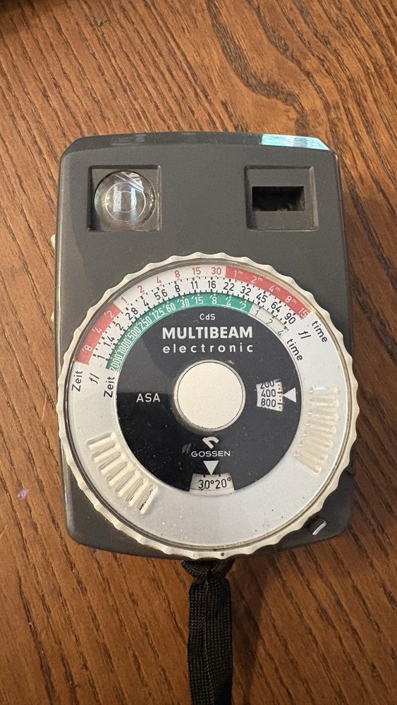 GOSSEN MULTIBEAM ELECTRONIC LIGHT METER  CDS