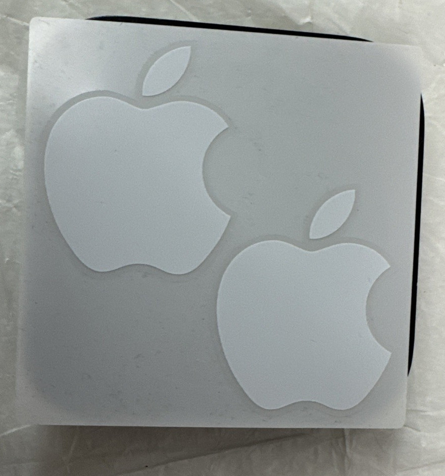 Apple TV Model A1469 3rd Generation W/ Apple Remote Tested Bundle media streamer