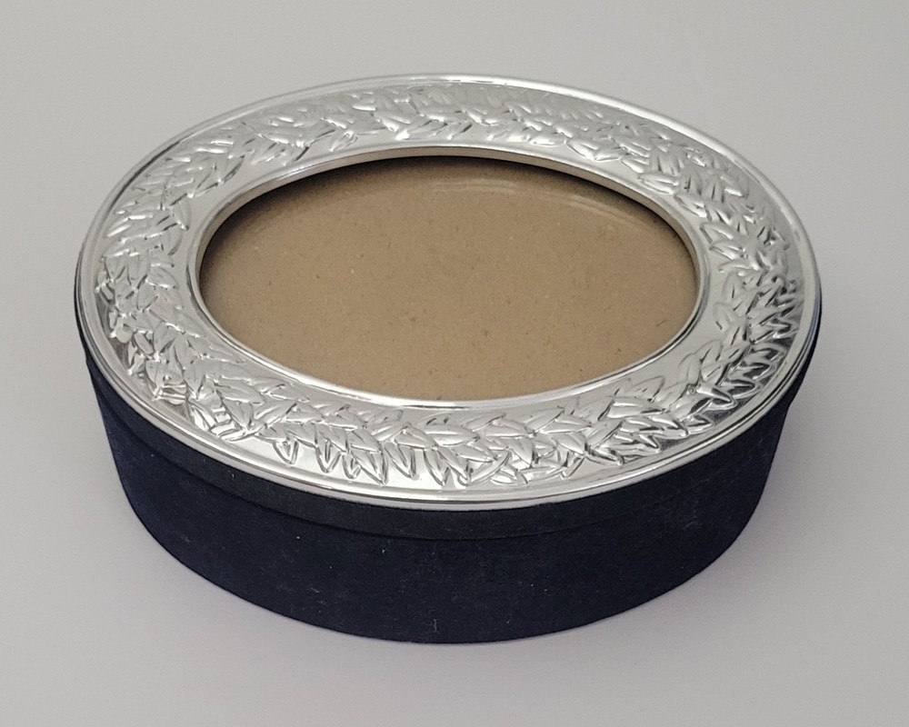 Oval Silver Box Photo Top Box Mirrored Inside Velvet Trinket / Memory Box