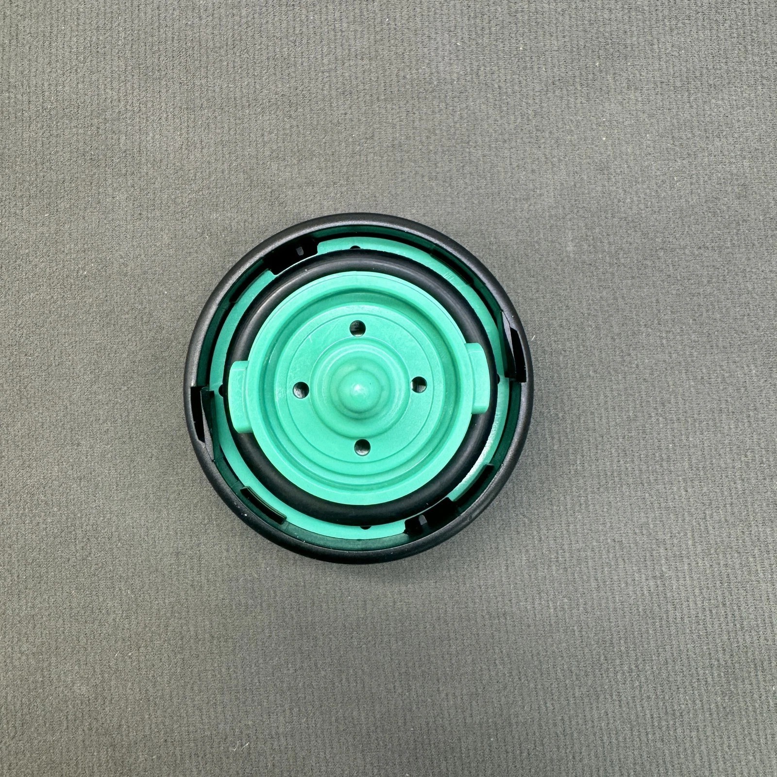 Fuel Tank Cap 971044261 Fit For Porsche 981/991 Cayenne,Panamera,Macan Gas Cap