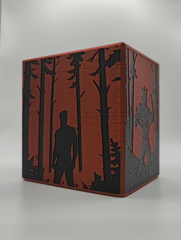 Werewolf themed MTG Deck Box, EDH Commander Card Case