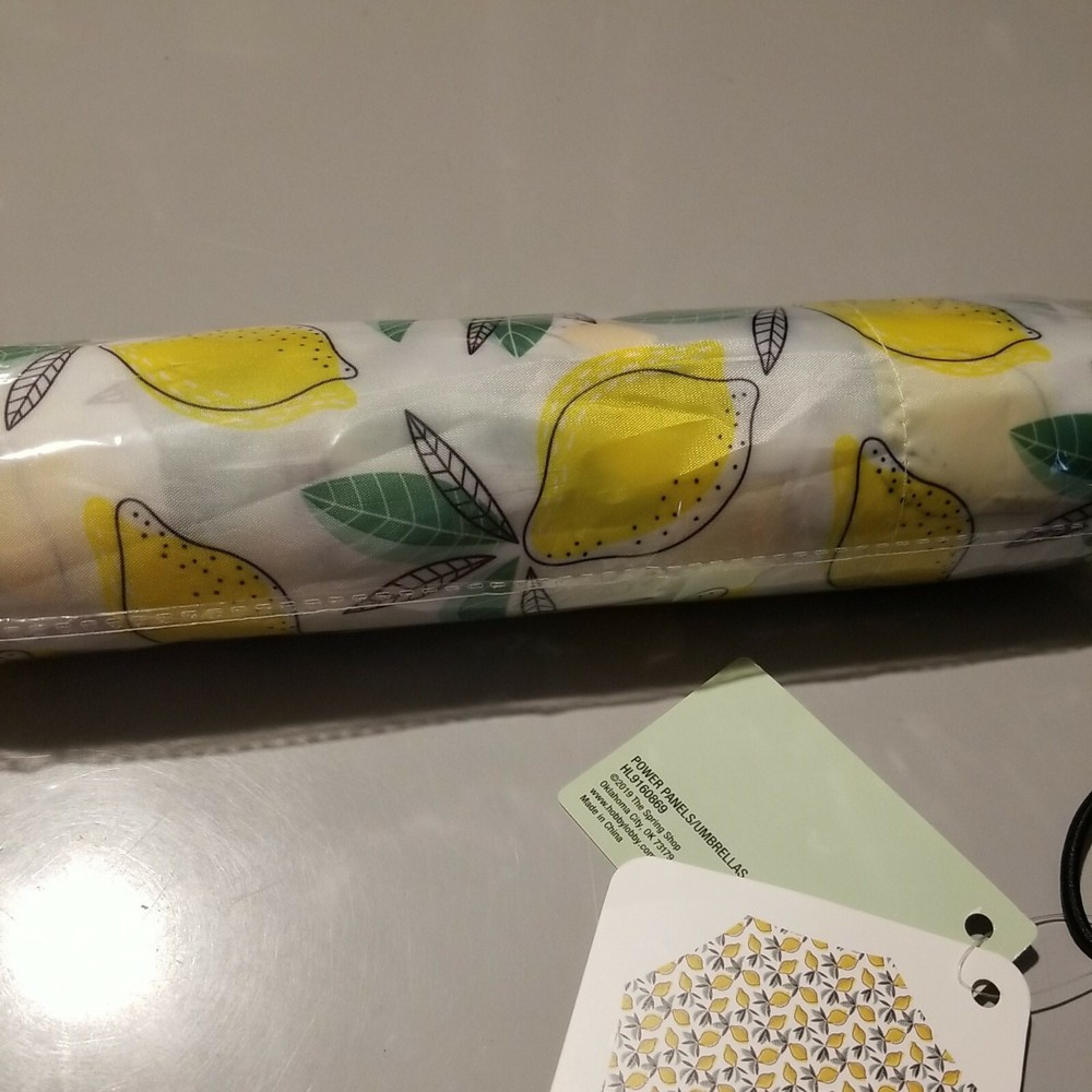 Lemon Print Folding Umbrella. New with tags.