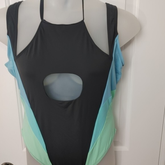 Plus size one piece swimsuit 3X