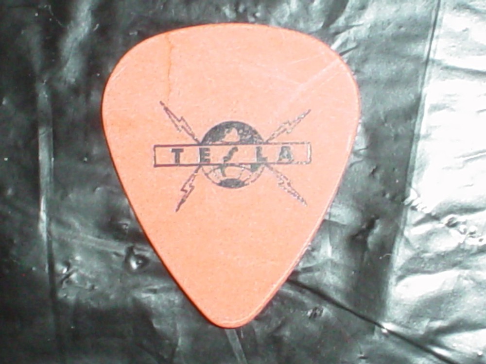 TESLA Logo & Frank Hannon Signature RaRe Concert Tour GUITAR PICK Rock Band