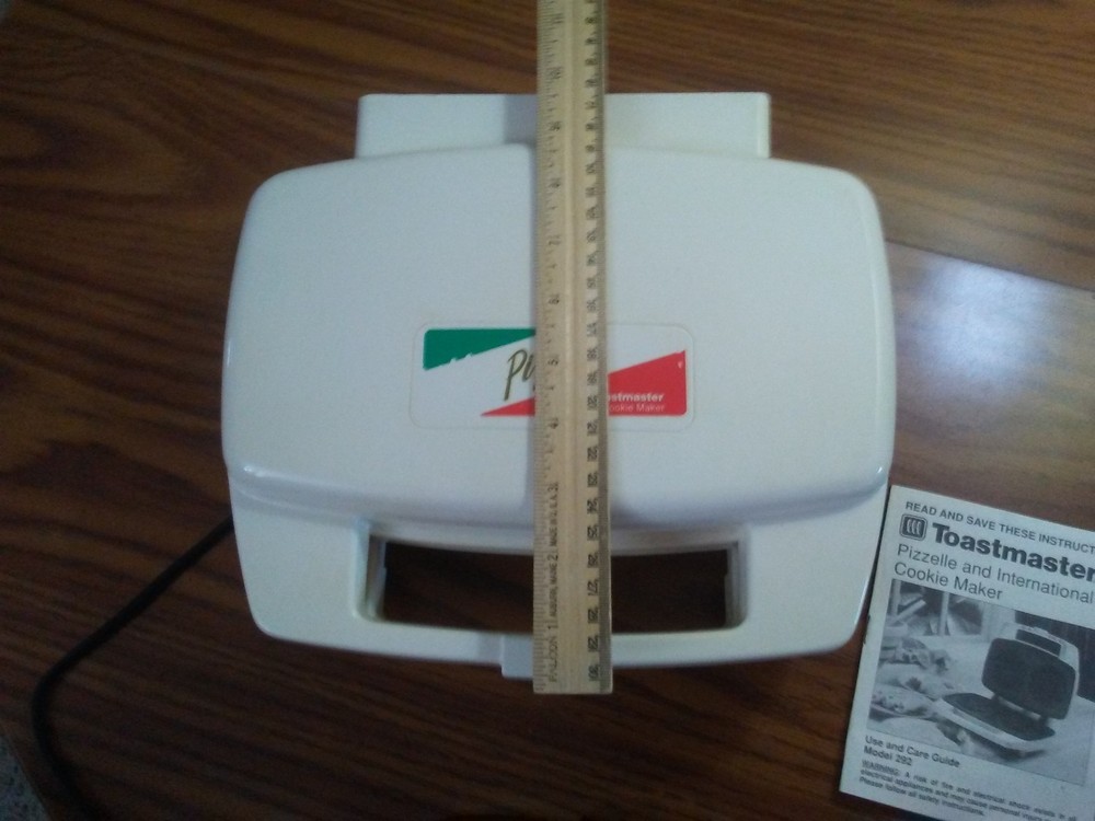 Vintage Toastmaster Pizzelle and cookie maker model 292