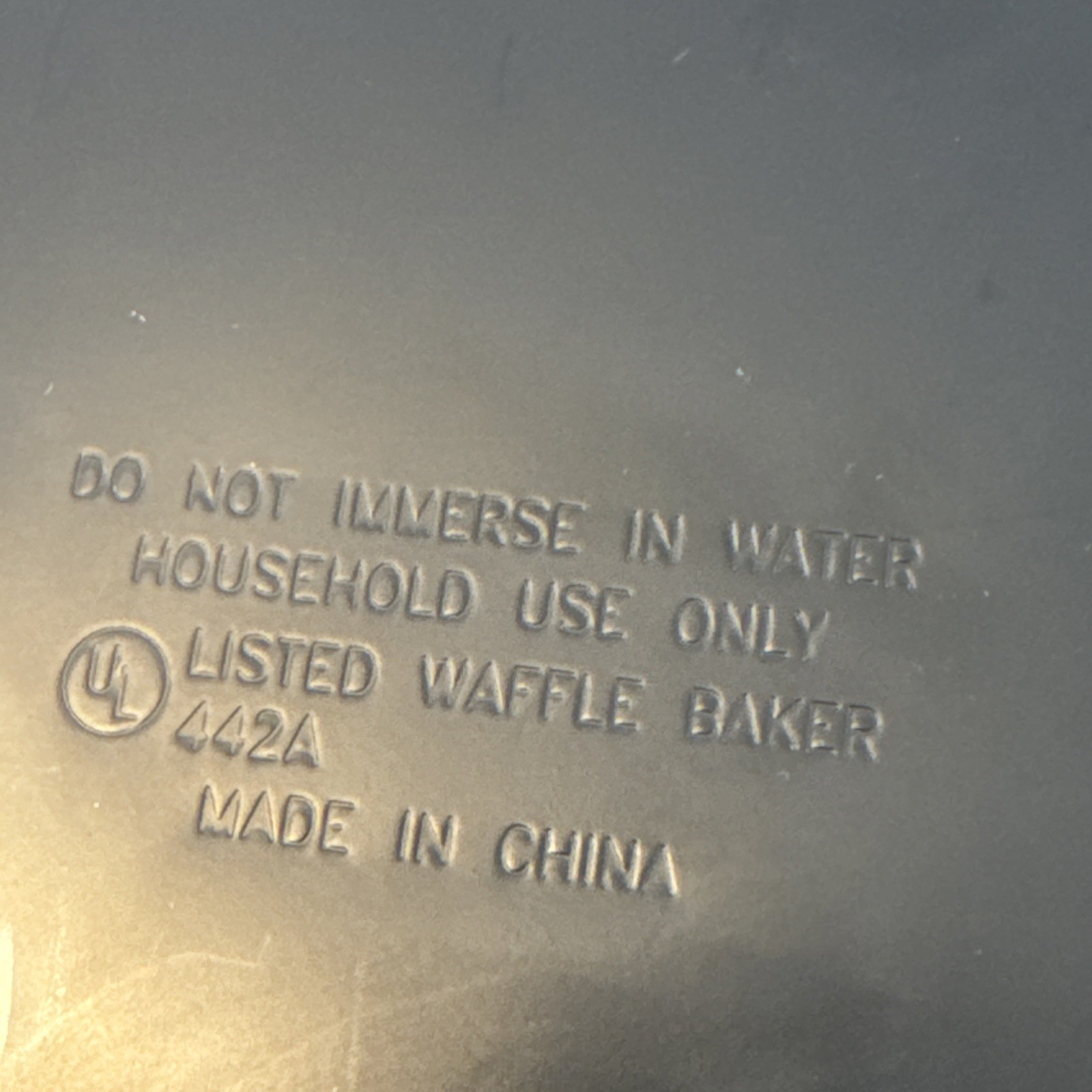 Magic Chef FastBake Waffle Maker M420 4 Square Style Adjustable Temp Iron