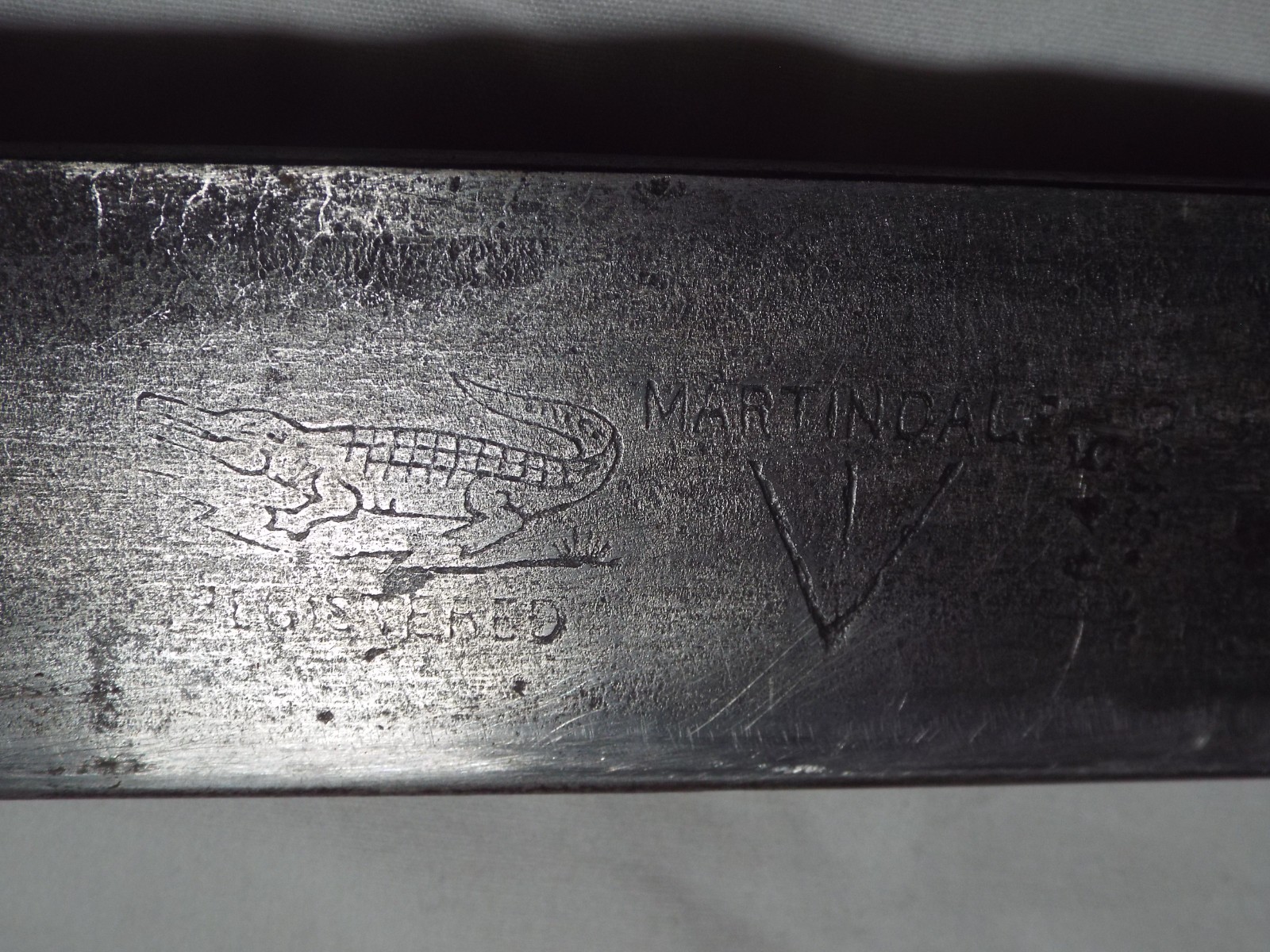 WWII British MARTINDALE ALLIGATOR LOGO 1945 Machete in USMC Canvas Scabbard