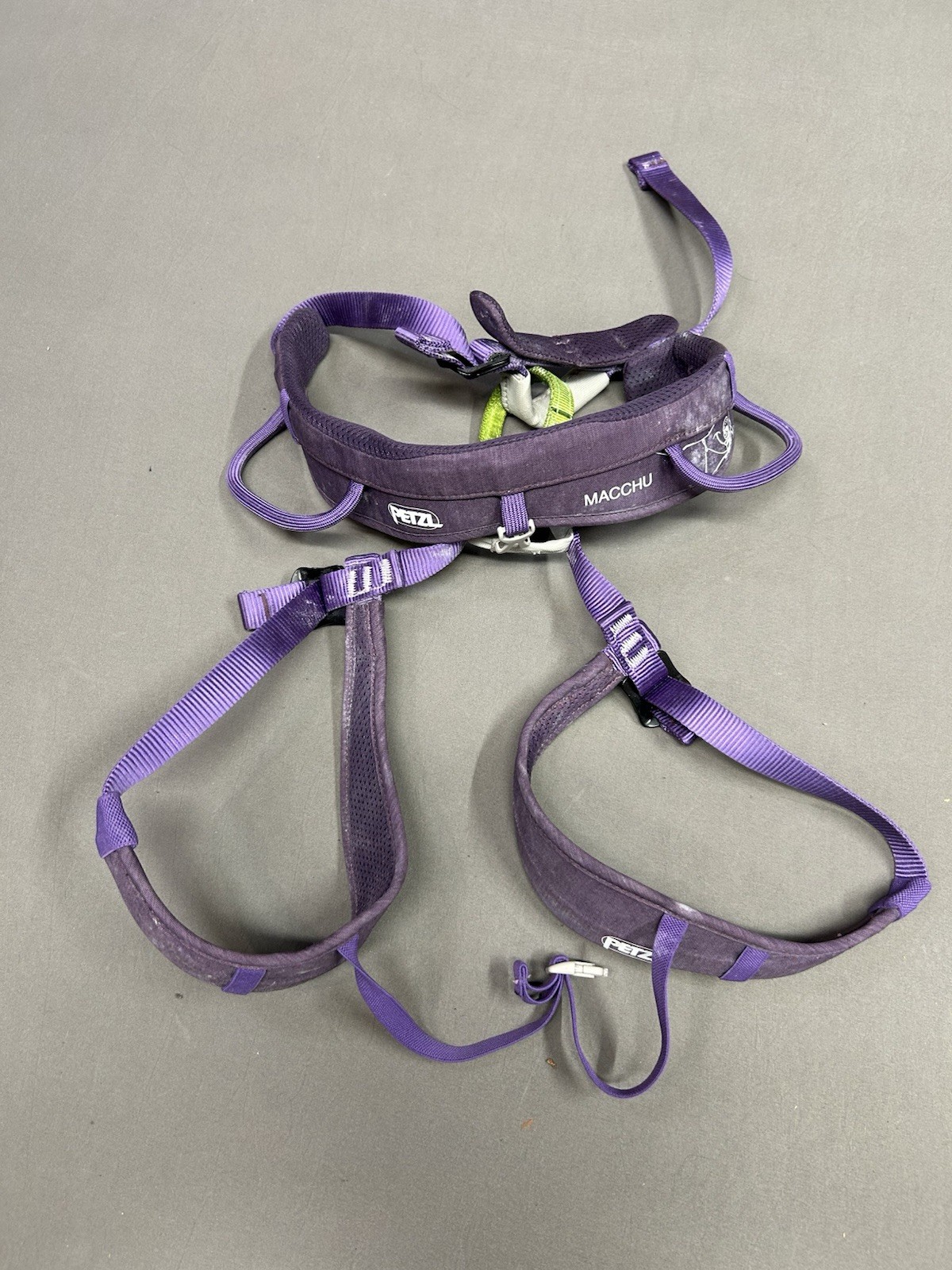 PETZL MACCHU Kids Climbing Adjustable Seat Harness Purple