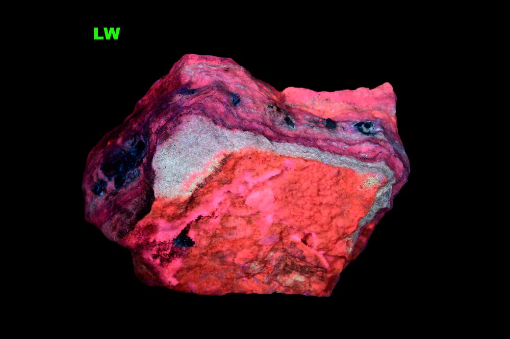 ARAGONITE from BOCCHEGGIANO