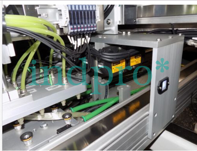 1 PCS USED For LK-010 Laser Sensor