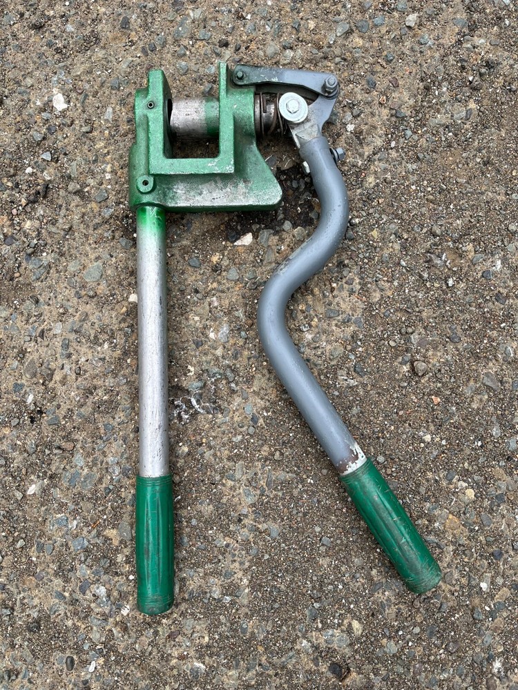 Greenlee 709 Metal Stud Punch