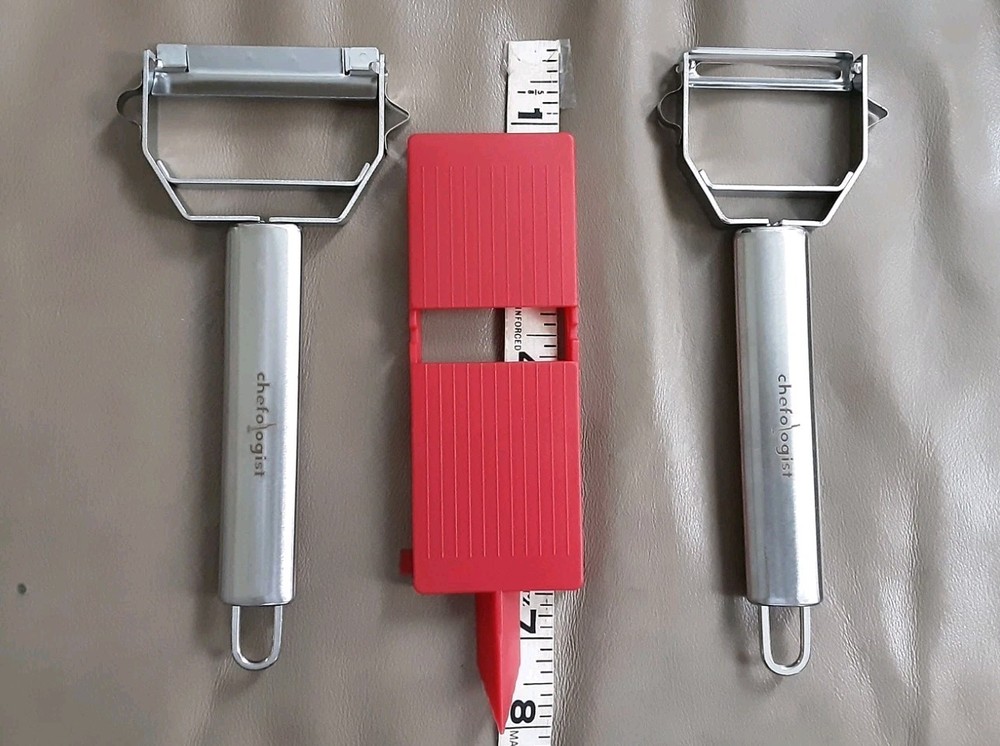 Chefologist 3 Piece Speed Grater With Mini Mandolin