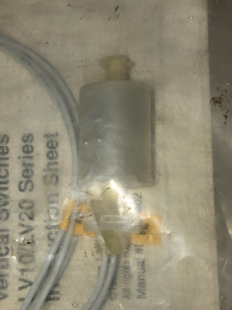 Flowline LV20 Vertical Float Switch