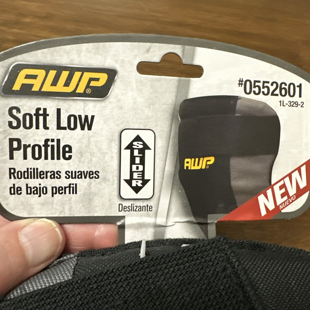 AWP Low-Profile Fabric Cap Work Knee Pads NEW