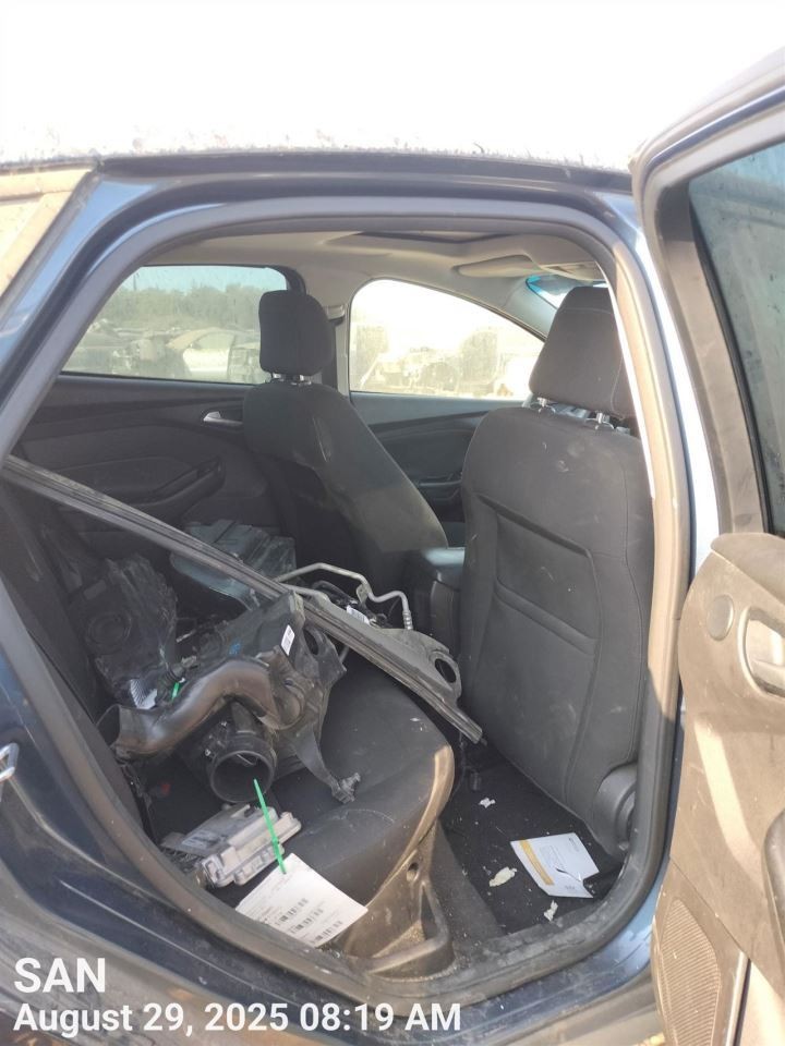 LEFT REAR DOOR WINDOW REGULATOR OEM 2015 FORD FOCUS