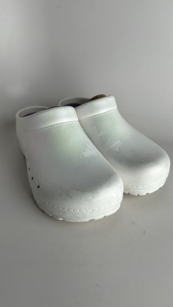 Dansko Kane Molded Pearl Iridescent Clogs Size 38 Eu