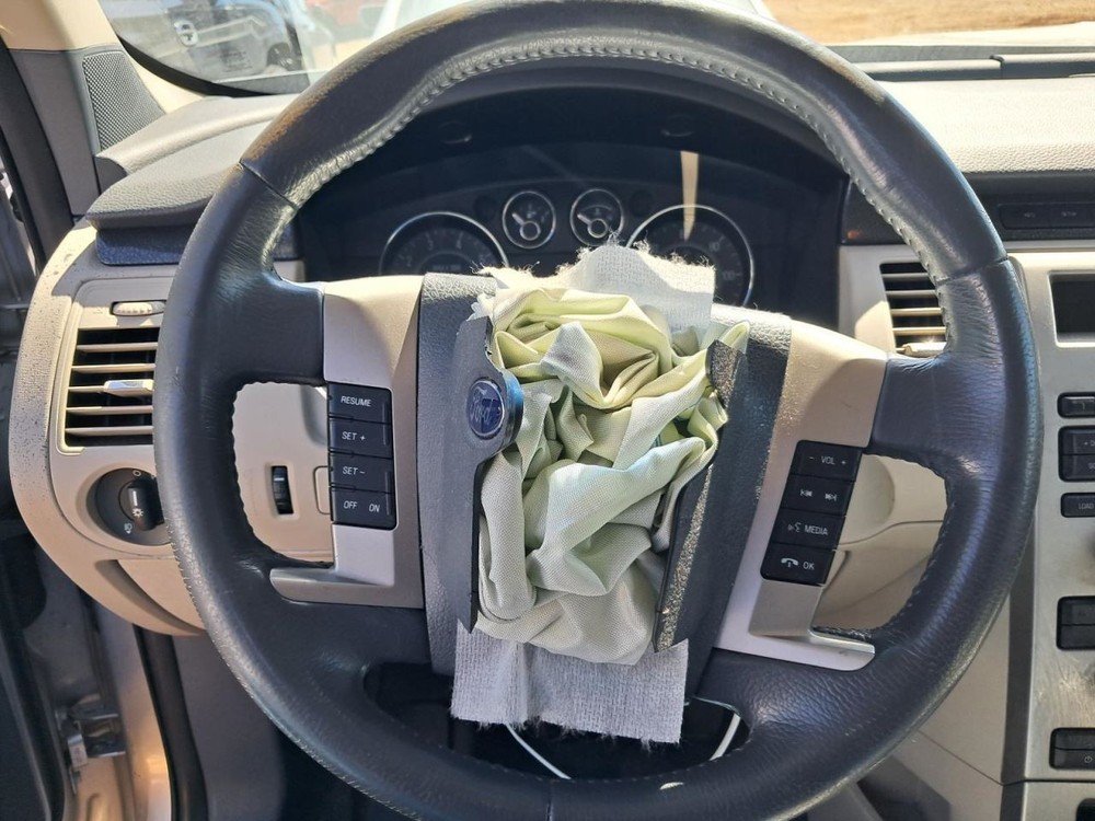 FLEX 2009 Glove Box 4812548