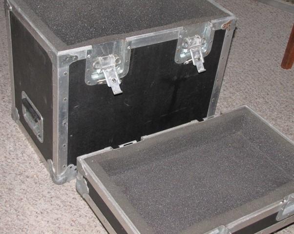 A&S CASE COMPANY Hollywood AMPLIFIER Flight & Road CASE Fender? Marshall?
