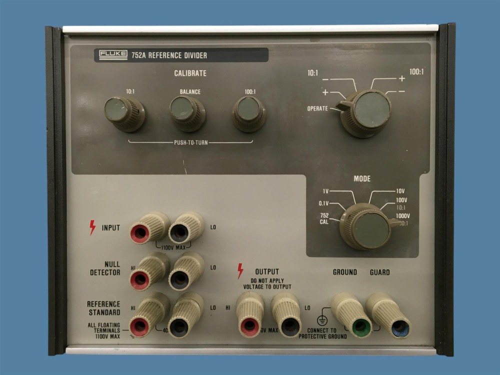 Fluke 752A Reference Divider