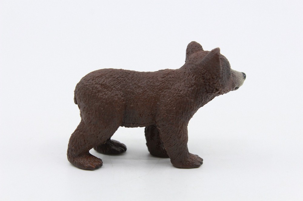 Brown GRIZZLY BEAR CUB 2" Animal Figure - 2018 Schleich