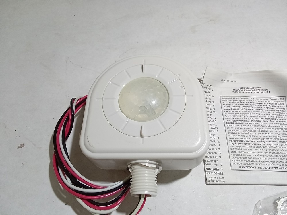LEVITON OSFHU-ITW High Bay Occupancy Sensor (M12E)