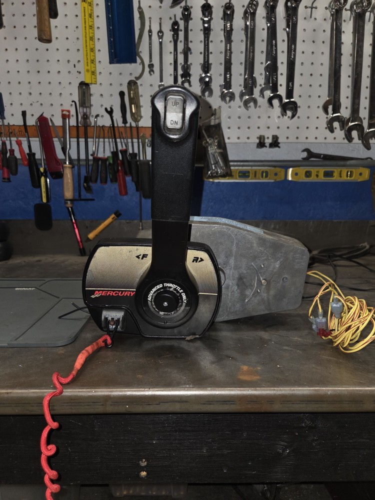 Mercury Throttle Shift Control Box With Trim Side/panel Mount