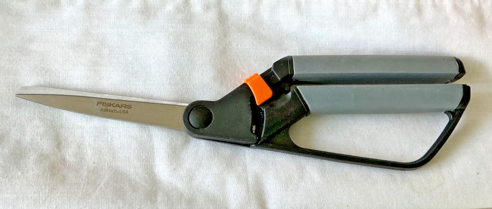 FISKARS Gentle Spring Assist Sewing Scissors Soft Touch Grip Locking Shears