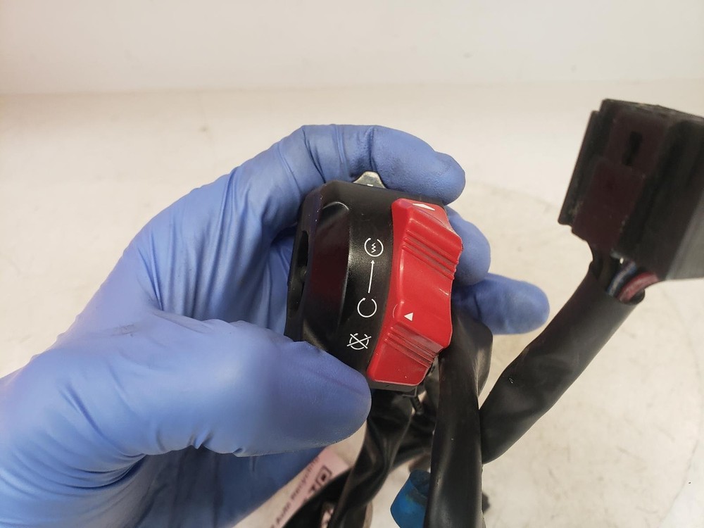 YAMAHA TRACER 700 2020 RIGHT SIDE SWITCH GEAR