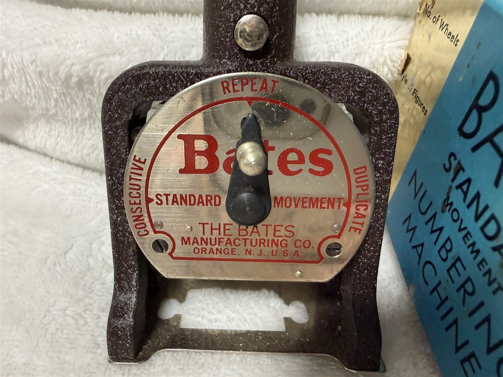 BATES STANDARD MULTIPLE MOVEMENT NUMBERING MACHINE STAMP 6 WHEEL STYLE E W/ BOX